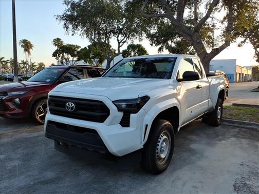 Ice 2024 Toyota Tacoma SR