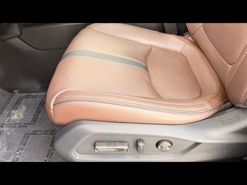 Crystal Black Pearl 2024 Honda Pilot Elite