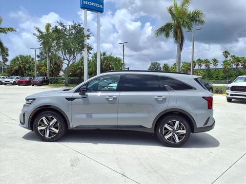 2023 Kia Sorento EX