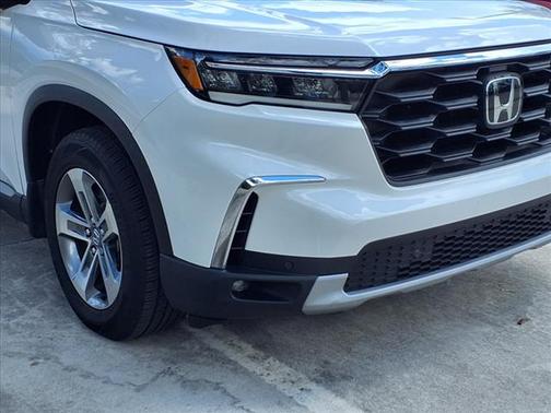 2023 Honda Pilot AWD EX-L 7 Passenger