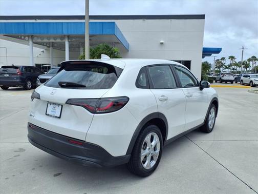 2023 Honda HR-V LX