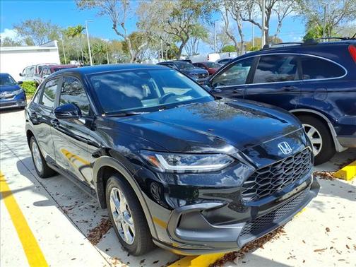 2025 Honda HR-V LX