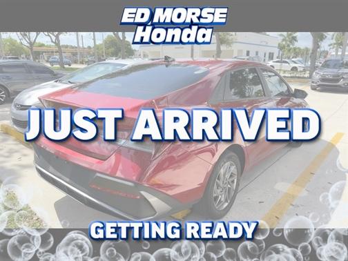 Ultimate Red 2024 Hyundai ELANTRA SEL