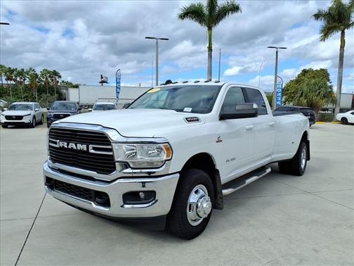 2020 RAM 3500 Big Horn Crew Cab 4x4 8' Box