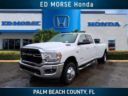 2020 RAM 3500 Big Horn Crew Cab 4x4 8' Box