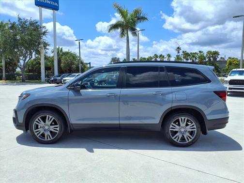 2022 Honda Pilot 2WD Sport