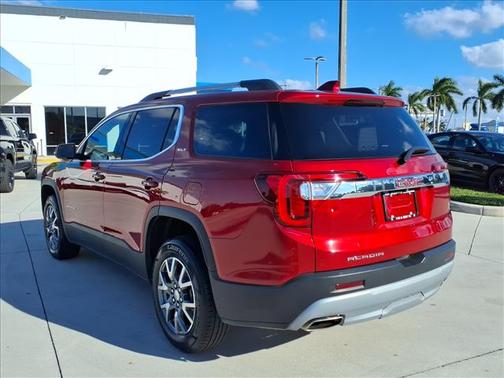2023 GMC Acadia FWD SLT