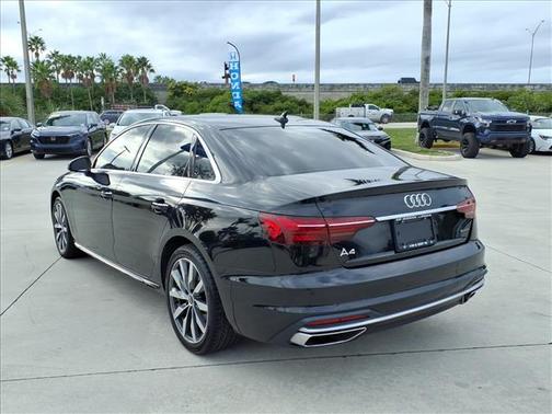 2022 Audi A4 40 Premium Plus