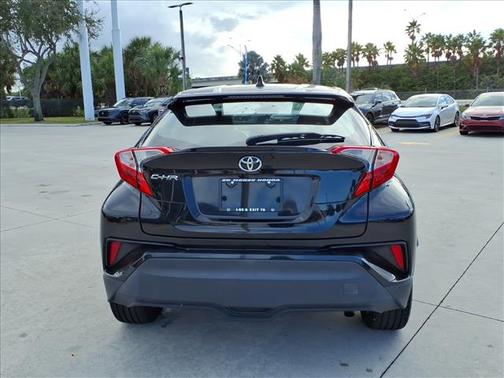 2020 Toyota C-HR XLE