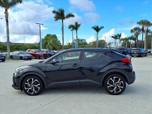 2020 Toyota C-HR XLE