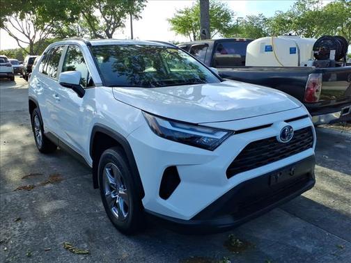 2023 Toyota RAV4 Hybrid LE