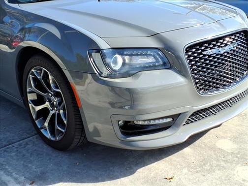 2018 Chrysler 300 S