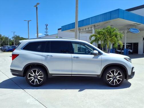 2020 Honda Pilot Touring 8-Passenger