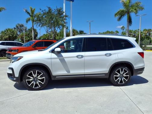 2020 Honda Pilot Touring 8-Passenger