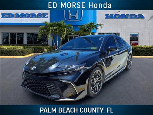 Midnight Black Metallic 2025 Toyota Camry SE