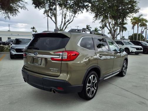 2023 Subaru Ascent Limited 8-Passenger
