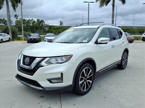 2020 Nissan Rogue SL
