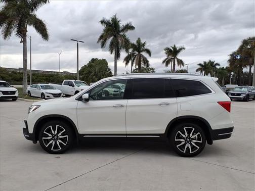 2019 Honda Pilot Touring 8-Passenger