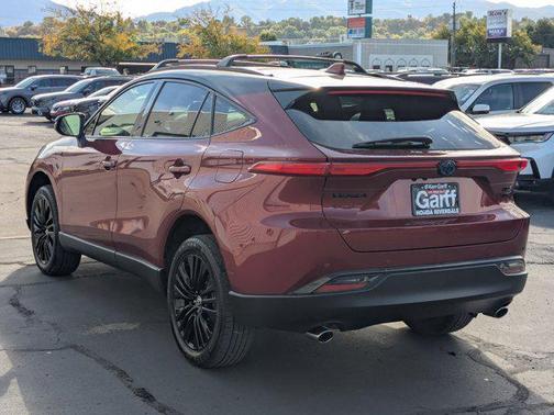 2021 Toyota Venza XLE