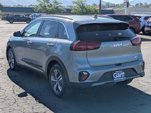 2022 Kia Niro EX Premium