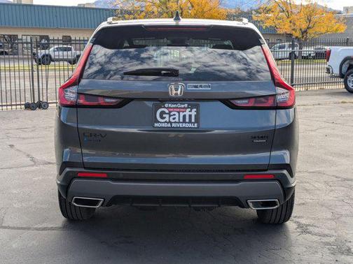 2026 Honda CR-V Hybrid Sport Touring AWD