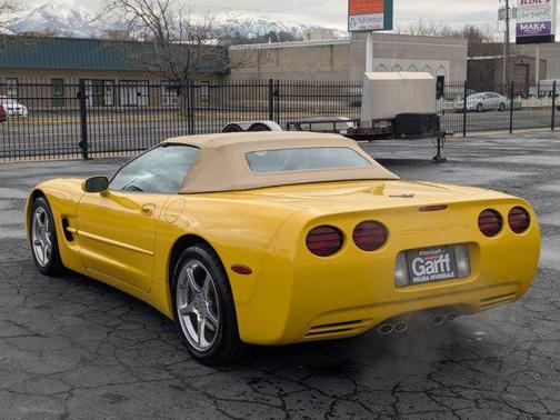 2002 Chevrolet Corvette Base