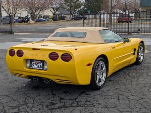 2002 Chevrolet Corvette Base