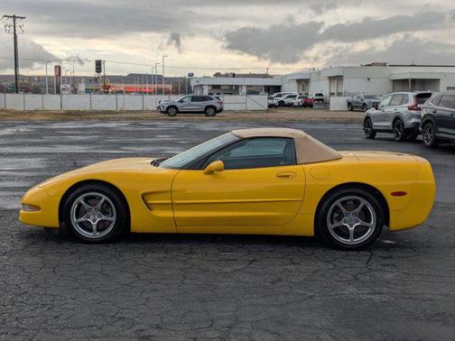 2002 Chevrolet Corvette Base