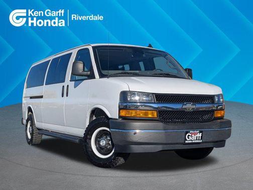 2019 Chevrolet Express 3500 LT