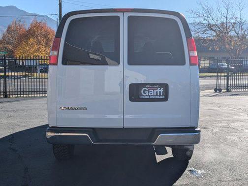 2019 Chevrolet Express 3500 LT