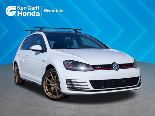 2015 Volkswagen Golf GTI 2.0T SE 4-Door