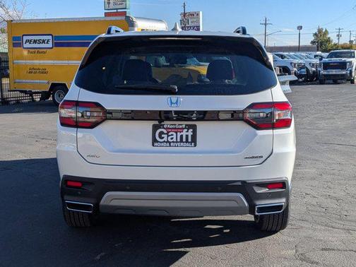 2025 Honda Pilot Touring 8-Passenger