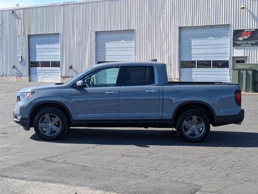 Gray 2023 Honda Ridgeline RTL-E