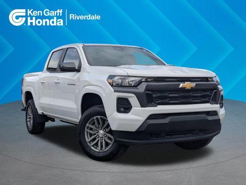 Summit White 2024 Chevrolet Colorado LT