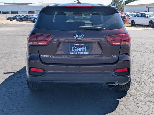 Sangria 2020 Kia Sorento LX