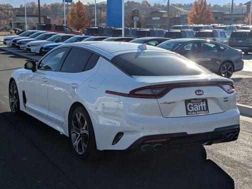 2019 Kia Stinger GT2