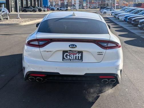 2019 Kia Stinger GT2