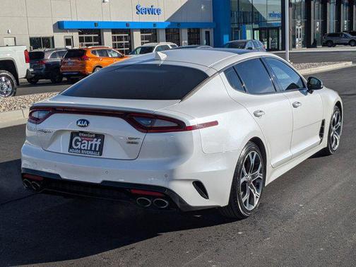 2019 Kia Stinger GT2
