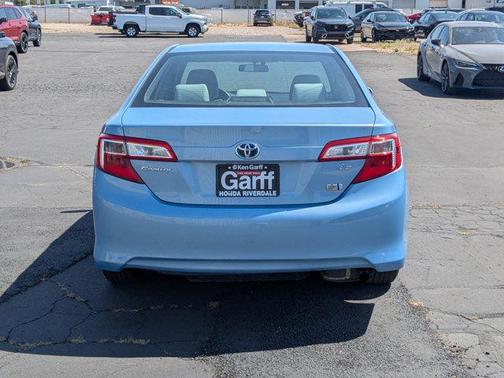2012 Toyota Camry Hybrid LE