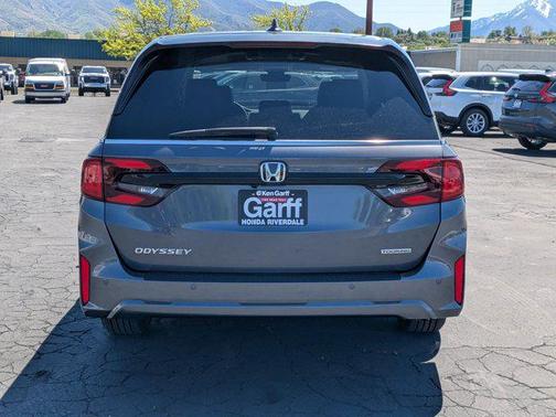 2025 Honda Odyssey Touring