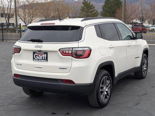 2017 Jeep New Compass Latitude