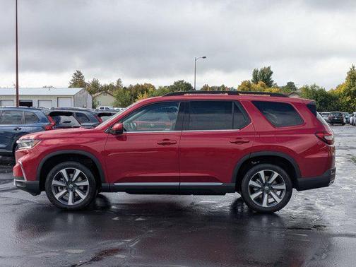 2025 Honda Pilot Touring 8-Passenger
