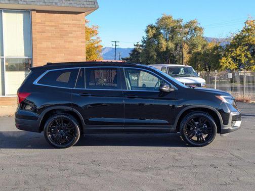 2022 Honda Pilot AWD Special Edition