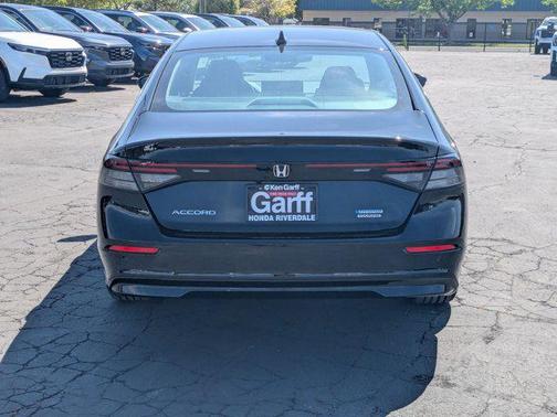 2025 Honda Accord Hybrid Touring