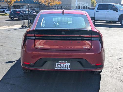 2023 Toyota Prius LE