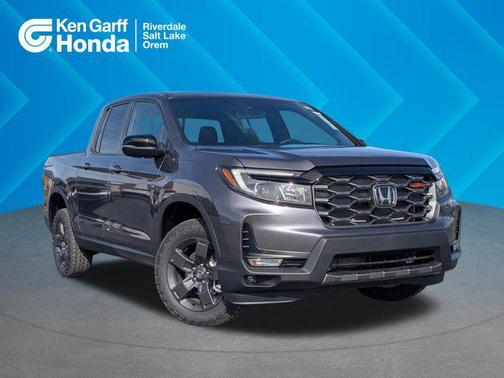Modern Steel Metallic 2026 Honda Ridgeline TrailSport