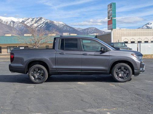 Modern Steel Metallic 2026 Honda Ridgeline TrailSport