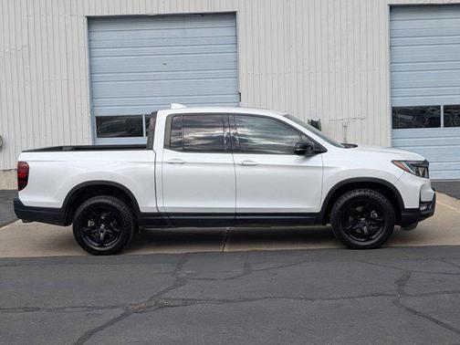 2021 Honda Ridgeline Black
