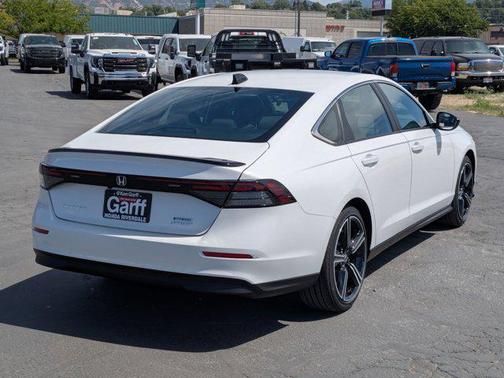 2025 Honda Accord Hybrid Base