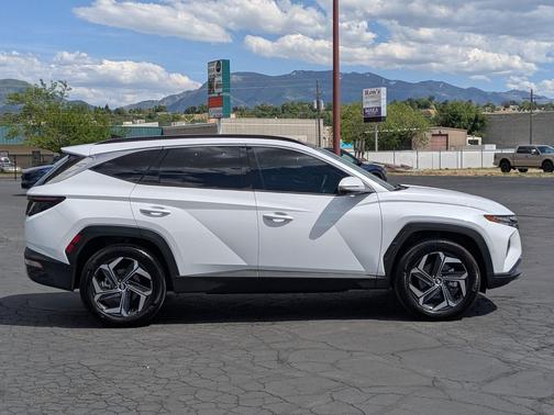White Pearl 2024 Hyundai TUCSON Hybrid Limited